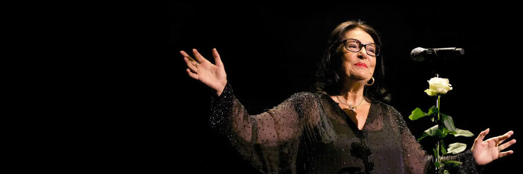 Nana Mouskouri
